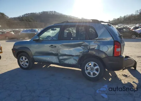 2005 Hyundai Tucson Gls from USA, damaged, VIN KM8JN12D85U073771